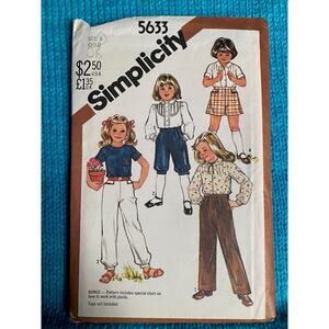 Simplicity sewing pattern  5633 girls pants knickers culottes